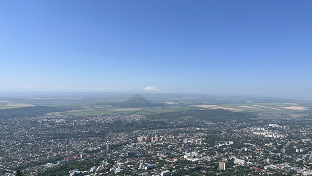 на вершину горы Машук